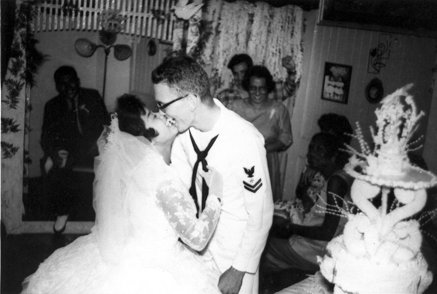 Aurora and Duane Carlisle Wedding Cake